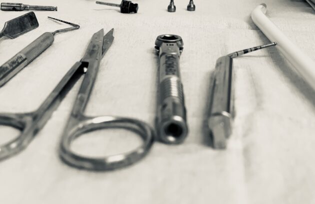 Studio Sabiu strumenti per la chirurguia orale